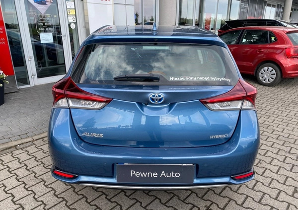 Toyota Auris cena 59900 przebieg: 206960, rok produkcji 2017 z Żarów małe 254
